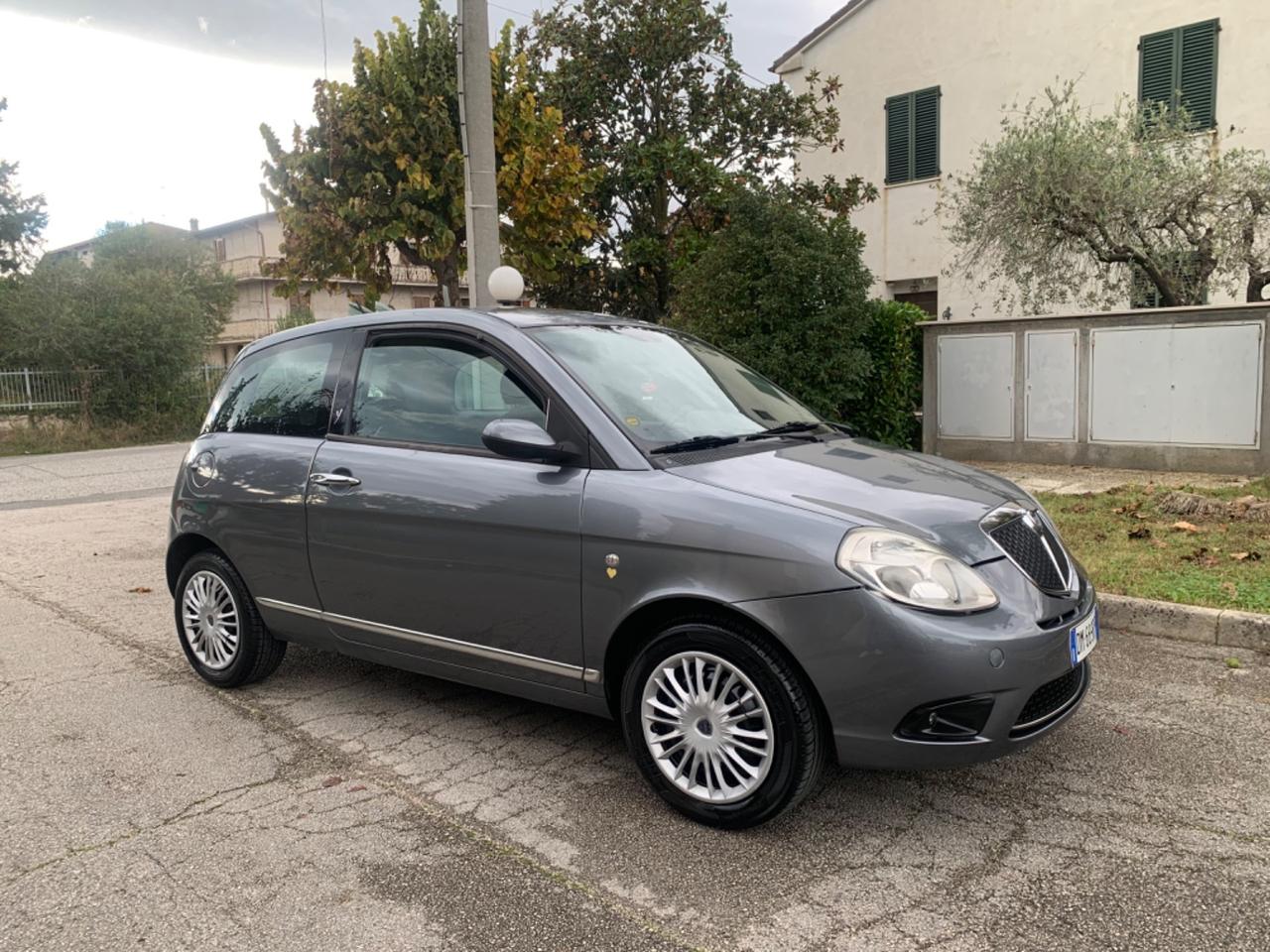 Lancia Ypsilon 1.2 modamilano restailing