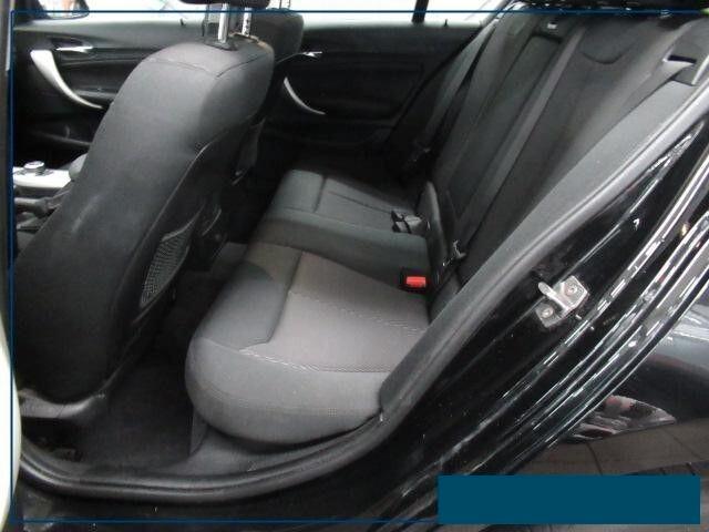 BMW 118d 150CV Autom - Navi / LED