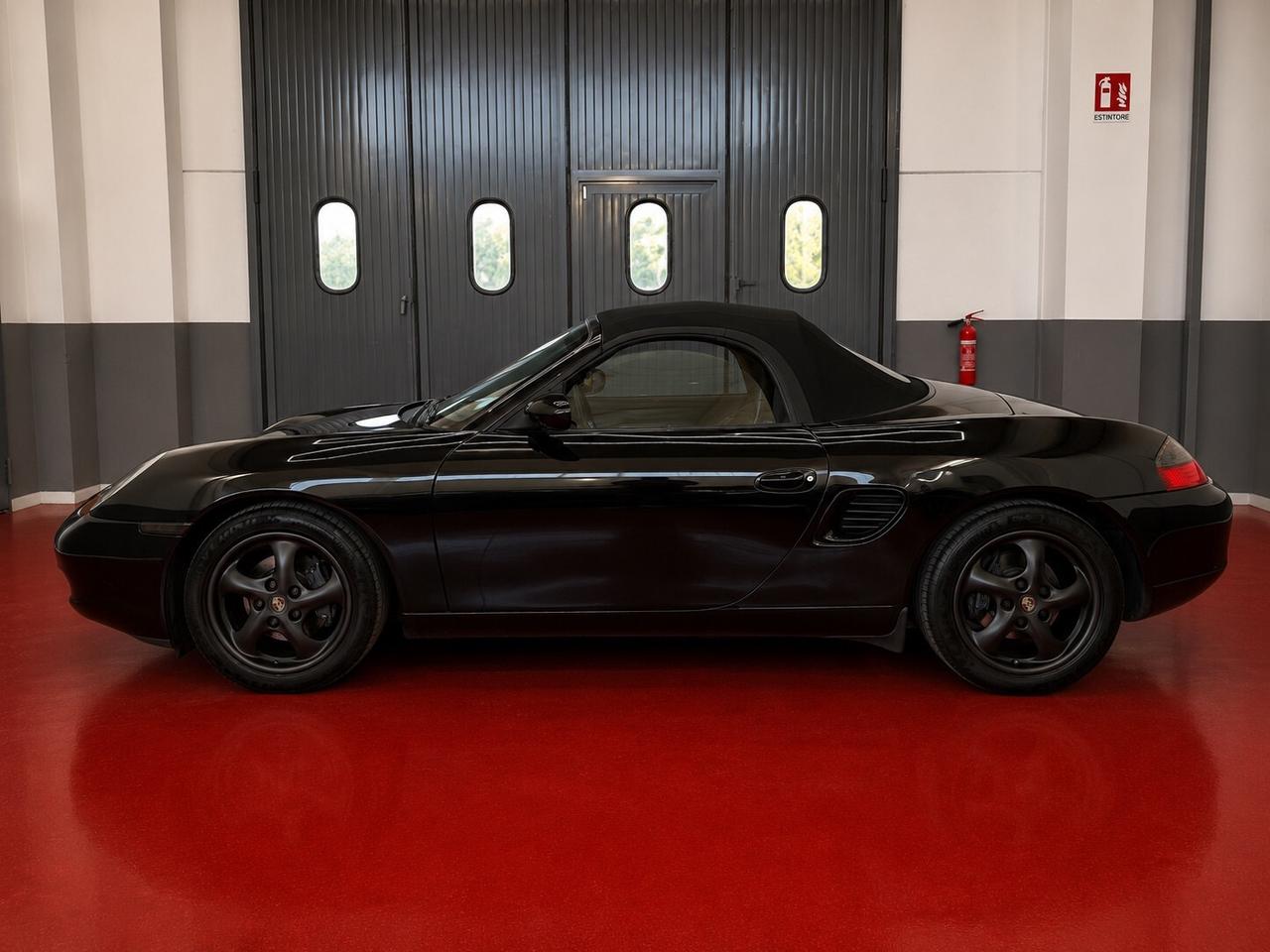 Porsche Boxster 2.5i 24V cat