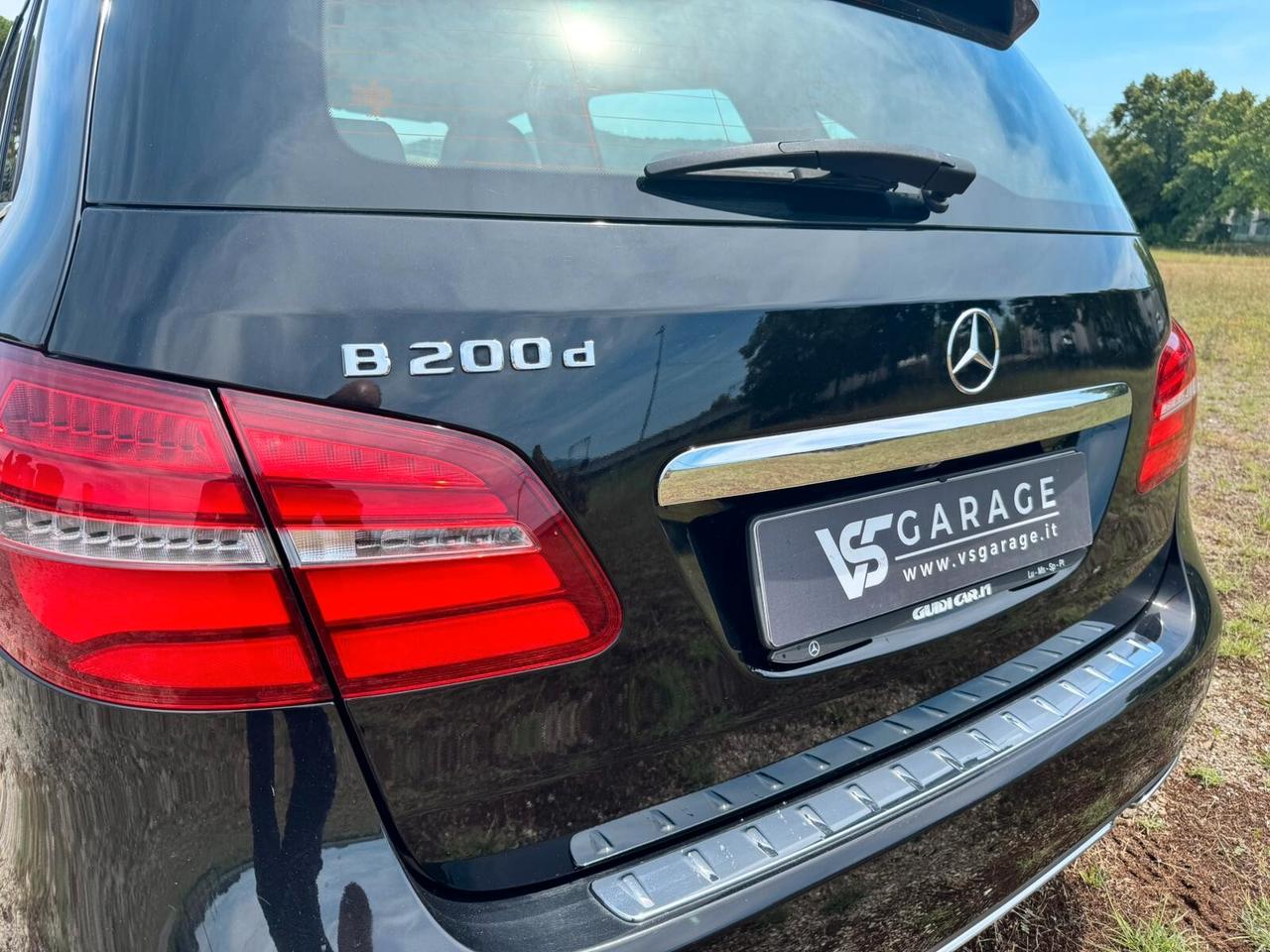 Mercedes-benz B 200 d Automatic Premium