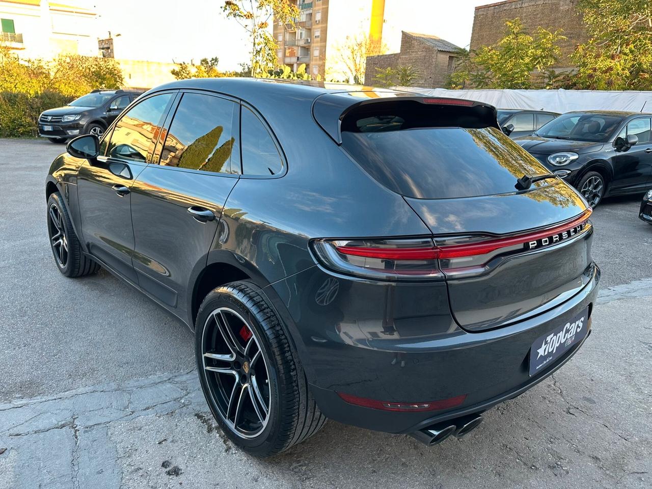 Porsche Macan 2.0 benzina 245 cv - 2021