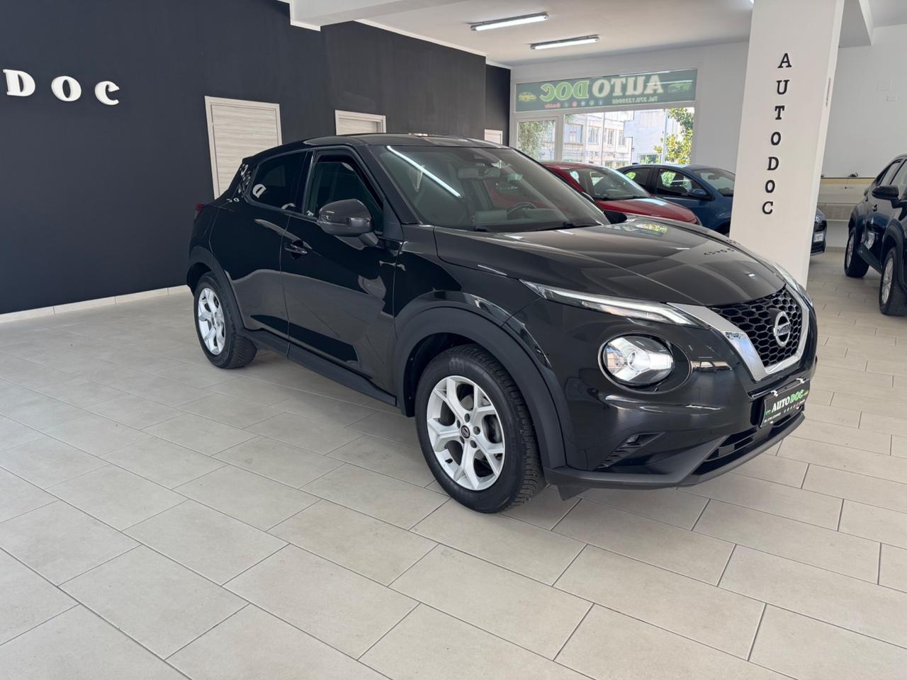 Nissan Juke 1.0 DIG-T 117 CV DCT N-Connecta