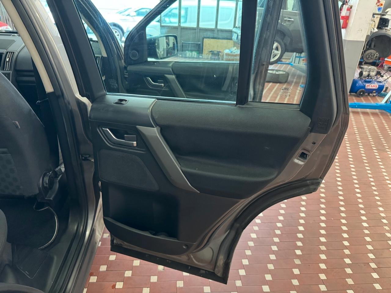 Land Rover Freelander 2.2 TD4 S.W. S - CAMBIO AUTOMATICO