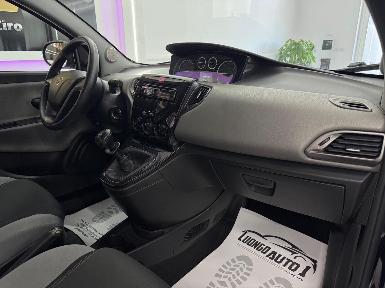 Lancia Ypsilon 1.2 GPL Ecochic Gold