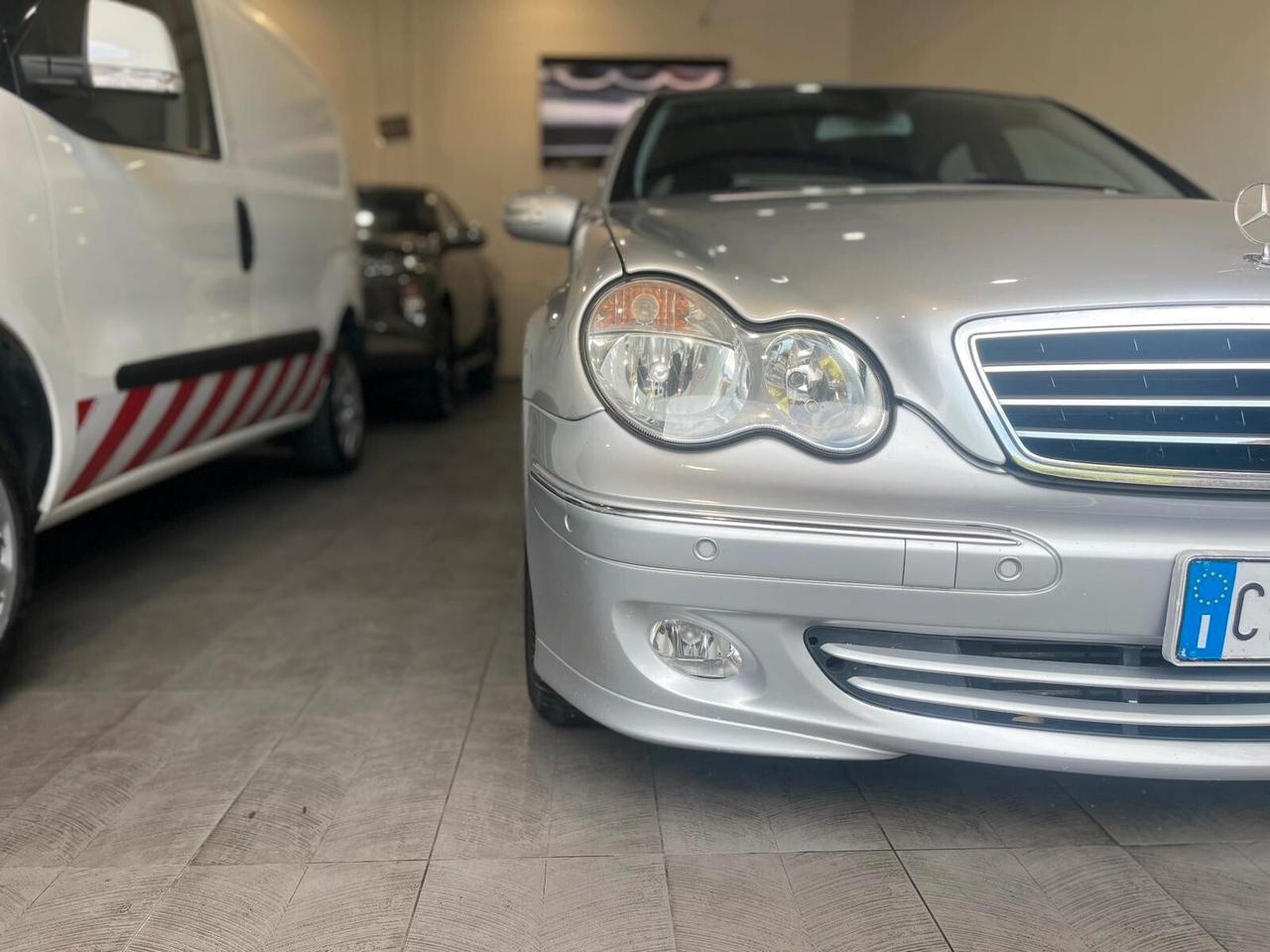 Mercedes-benz C 220 200 CDI cat Avantgarde