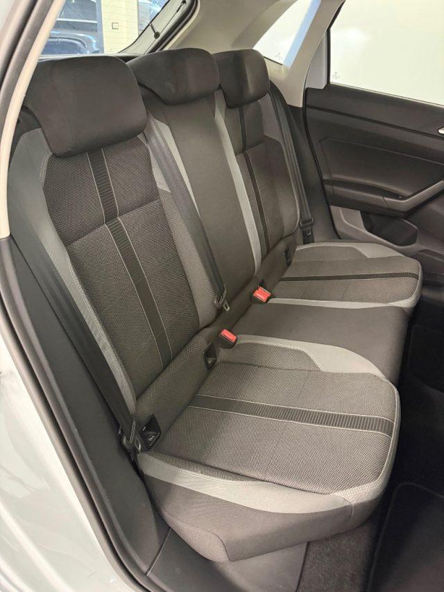 VOLKSWAGEN Polo 1.0 TSI 115 CV DSG 5p. R-Line