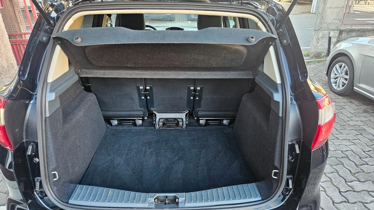 Ford C-Max 2.0 TDCi 115CV Powershift Titanium