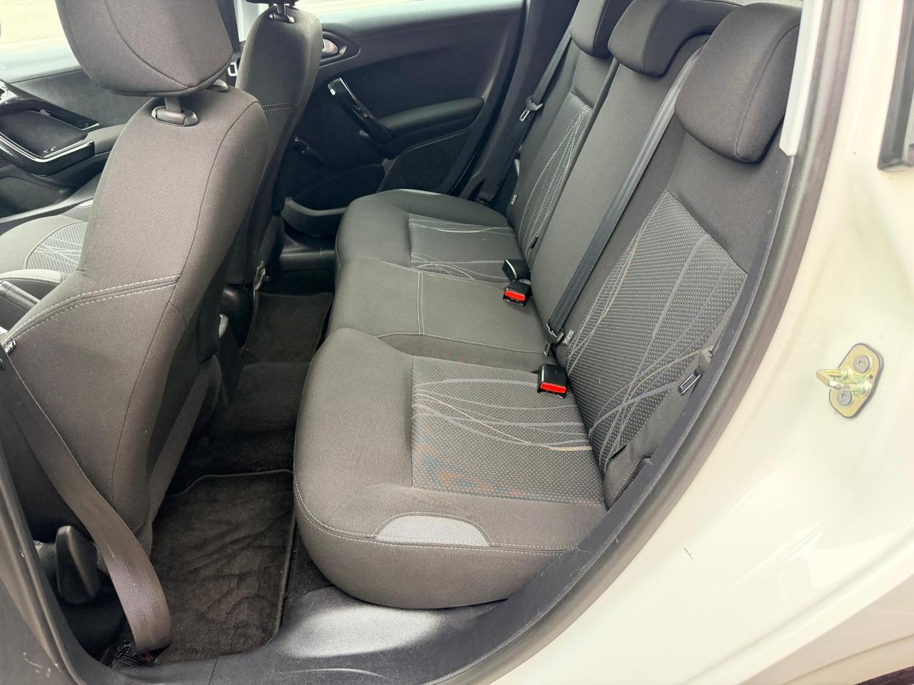 Peugeot 208 PureTech 68 5 porte Active