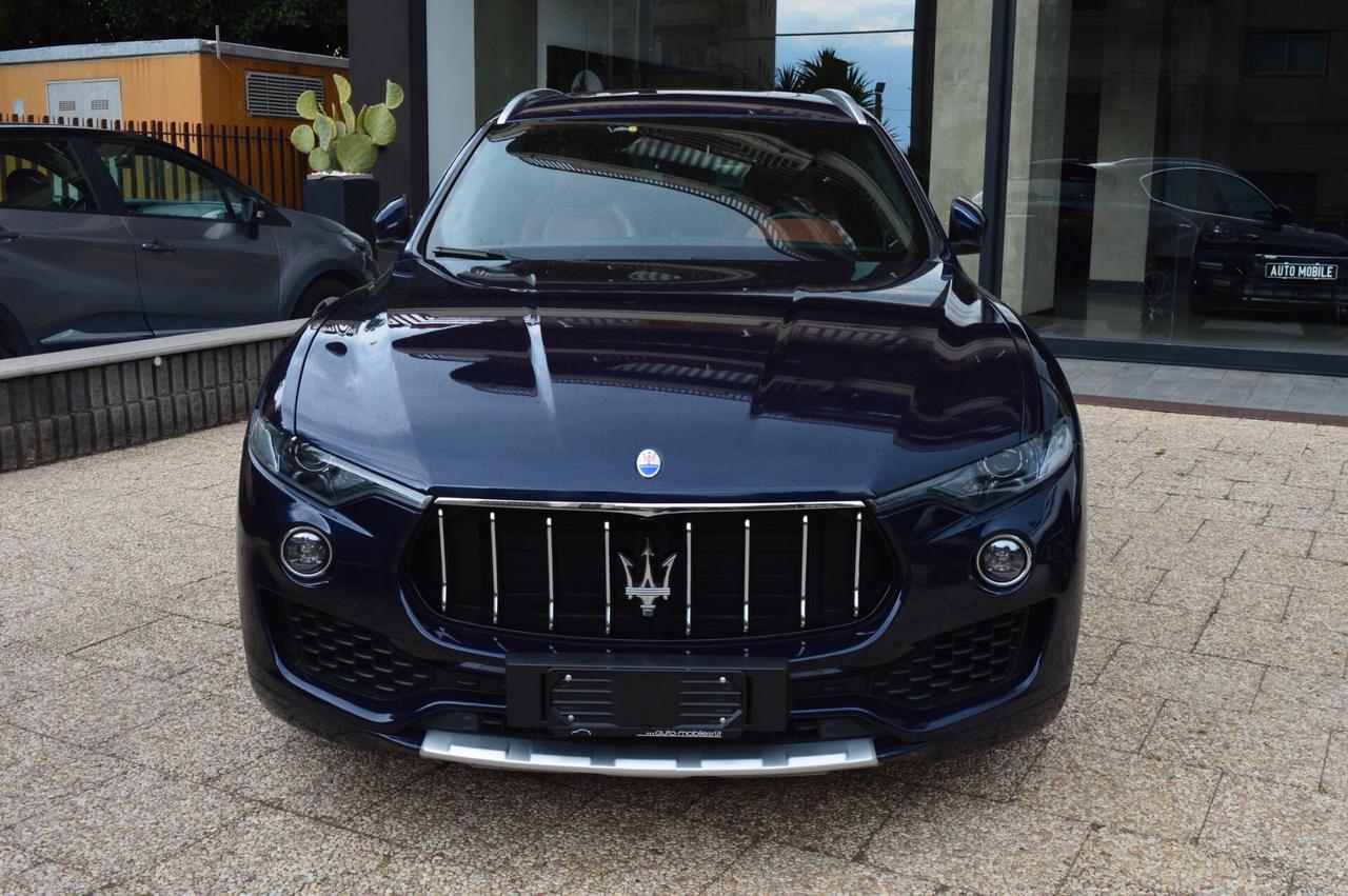 Maserati Levante V6 Diesel 275 CV AWD Granlusso