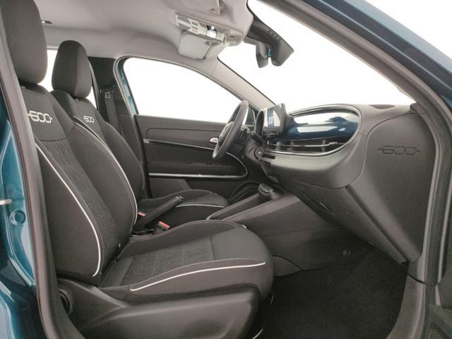 FIAT 600 Hybrid 110 CV DCT MHEV