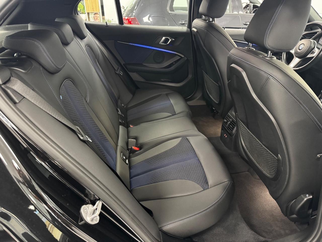 Bmw 118d 5p. Msport