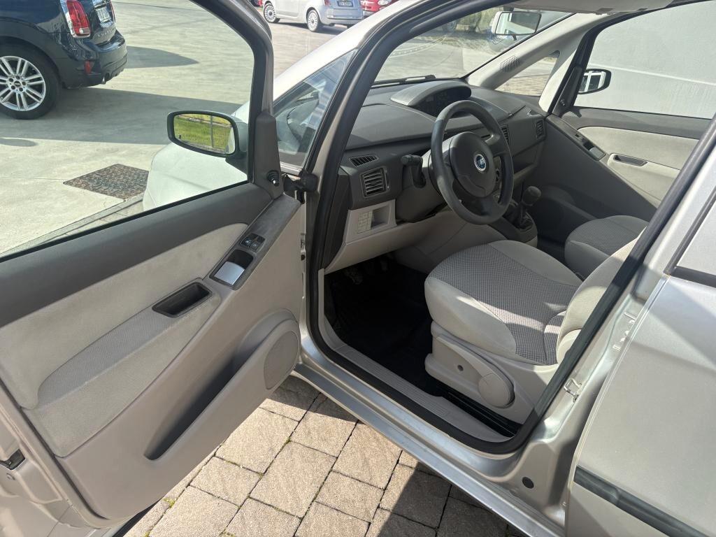 Fiat Idea 1.3 Multijet 16V Emotion