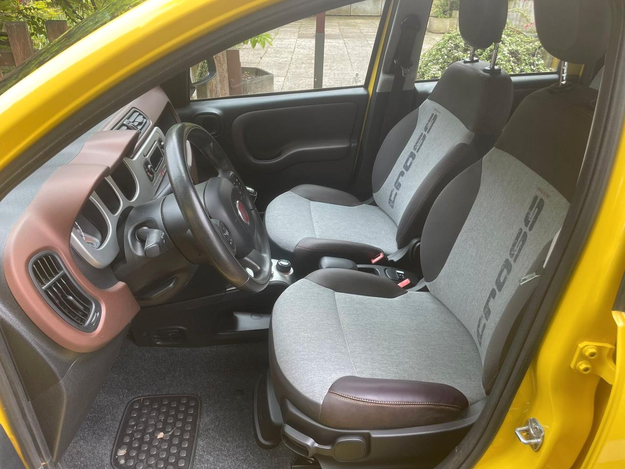 FIAT PANDA CROSS 4x4 0.9 TWINAIR 90CV - GANCIO TRAINO
