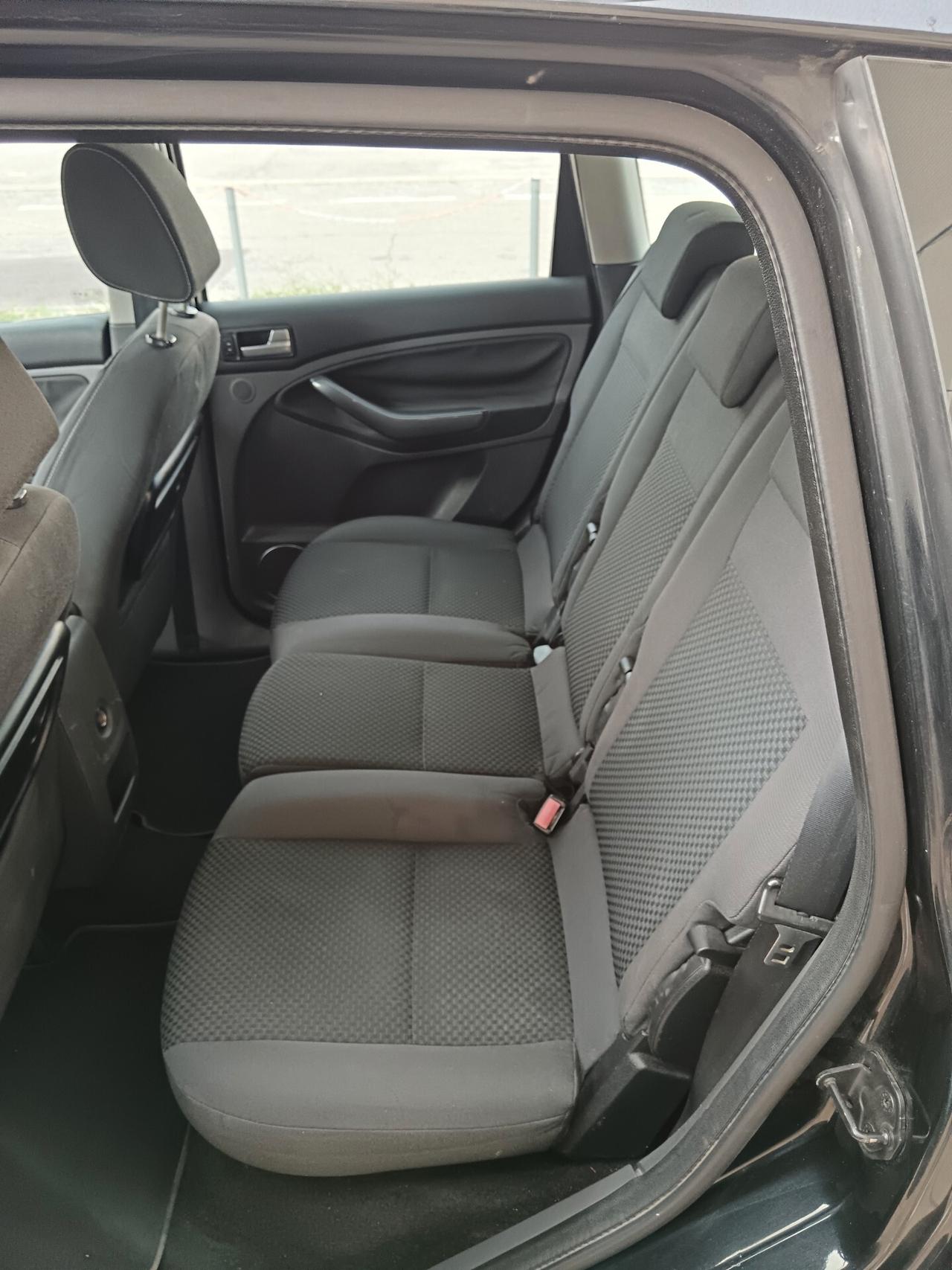 Ford C-Max 1.6 TDCi 90 CV Titanium
