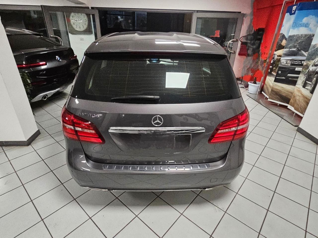 Mercedes-benz B 180 B 180 d Premium