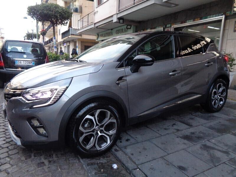 Renault Captur TCe 12V 100 CV GPL Intens