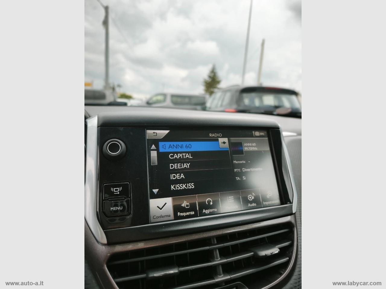 PEUGEOT 2008 1.6 e-HDi 92 CV S&S Allure