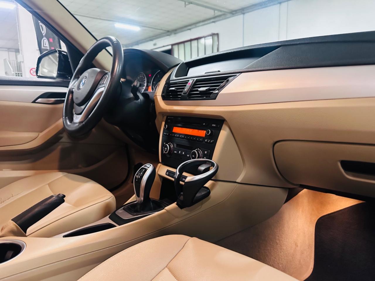 Bmw X1 sDrive18d X Line