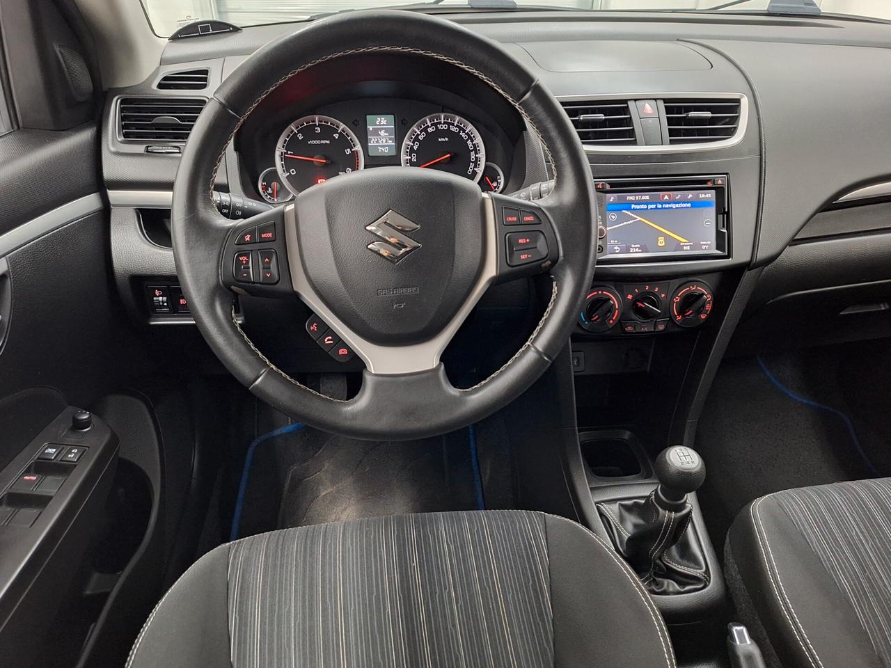 Suzuki Swift 1.3 DDiS 75cv B-Top Bi-Color