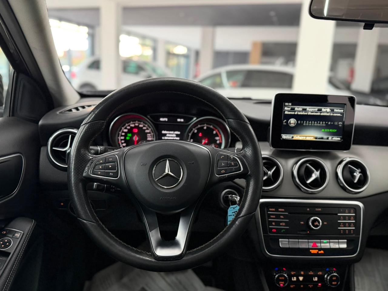 Mercedes-benz GLA 200 d Automatic 4Matic Sport
