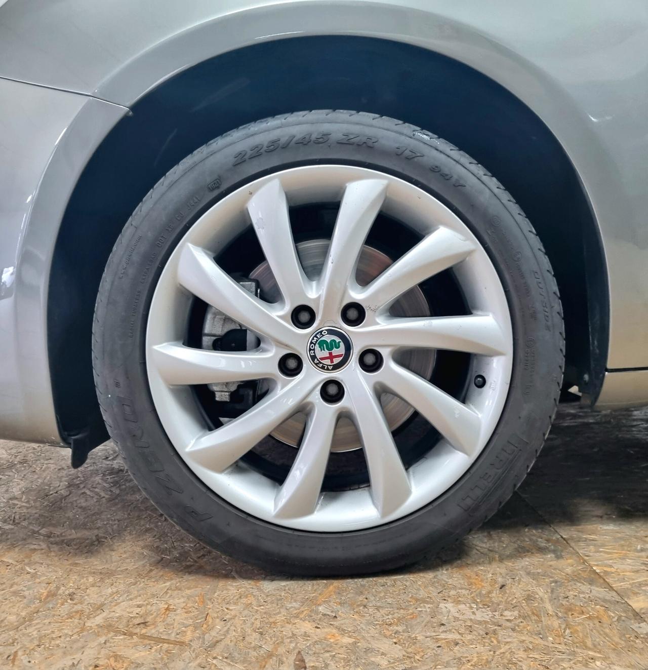 ALFA ROMEO GIULIETTA 1.4 BENZINA 170CV DISTINCTIVE