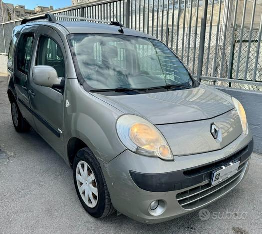 RENAULT Kangoo 1.5 dCi 90CV F.AP. 5 porte Tom To