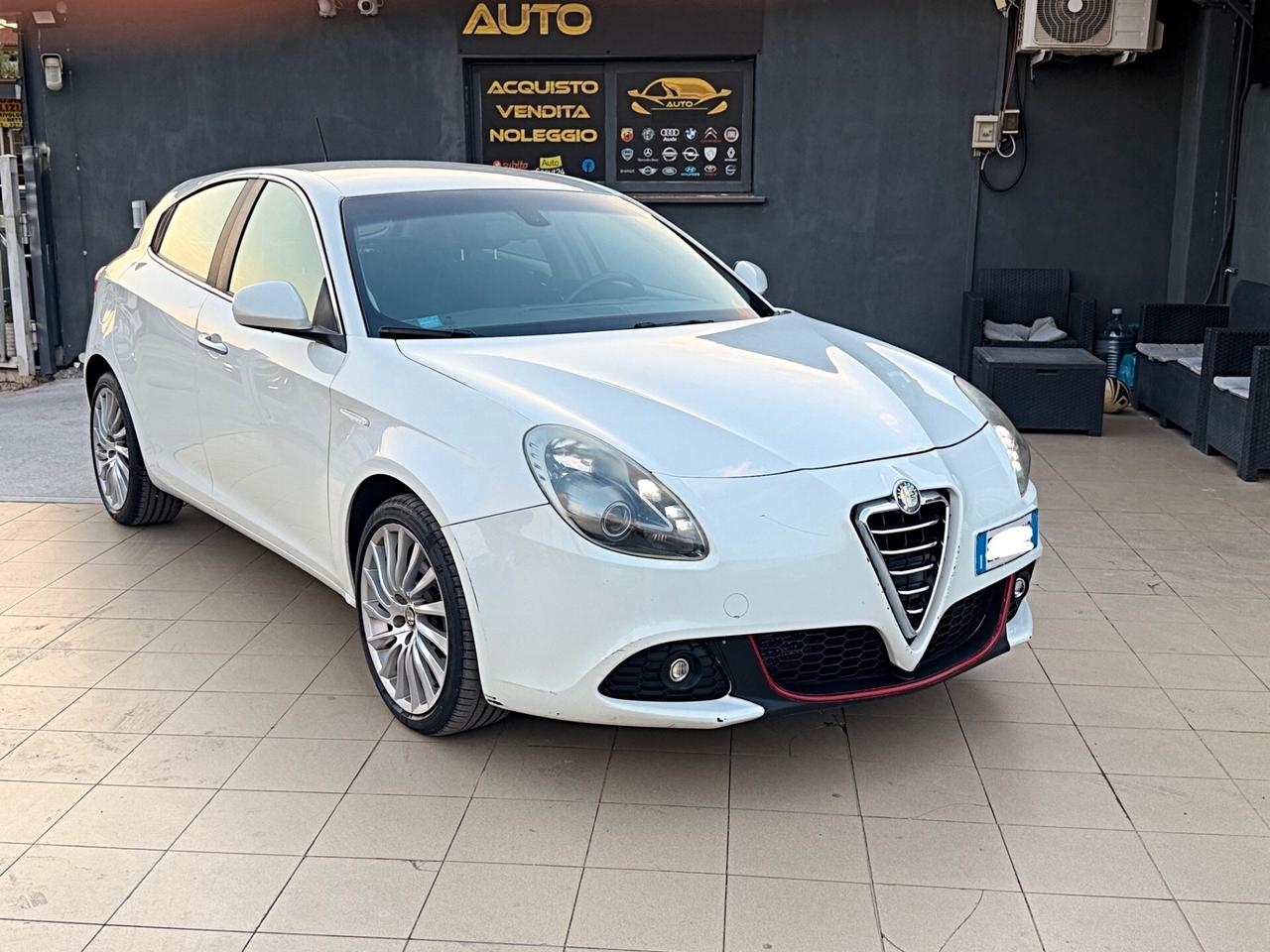 Alfa Romeo Giulietta 1.6 JTDm-2 105 CV Exclusive