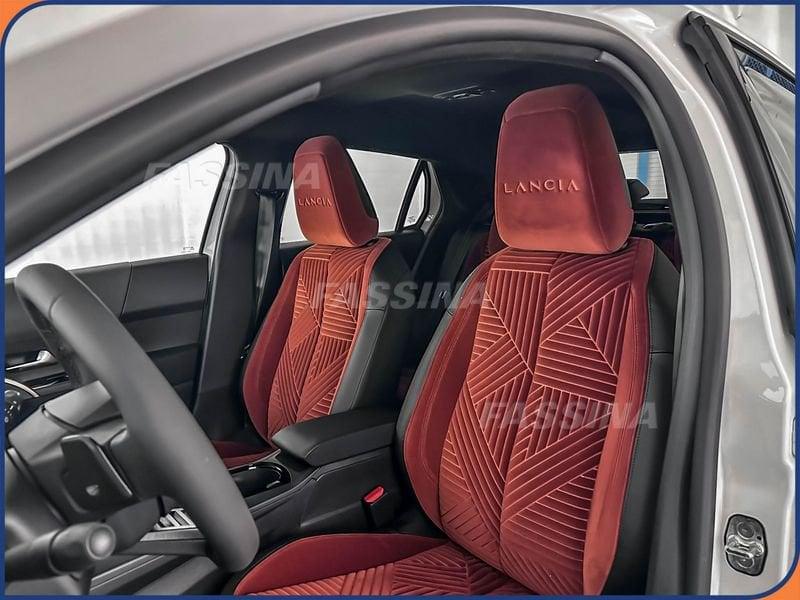 Lancia Ypsilon Ypsilon Hybrid e-DCT LX