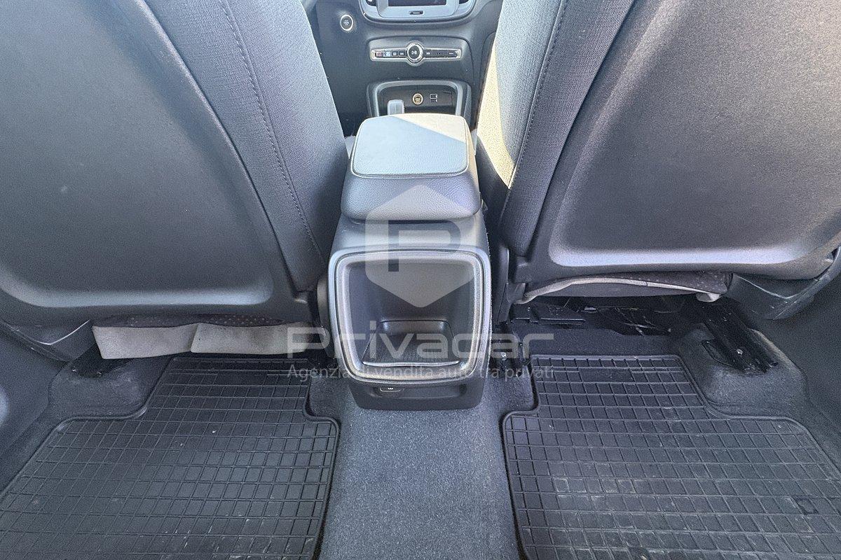 VOLVO XC40 T2 Essential