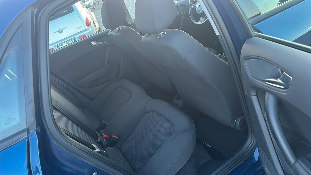Audi A1 1.6 TDI S tronic line edition plus