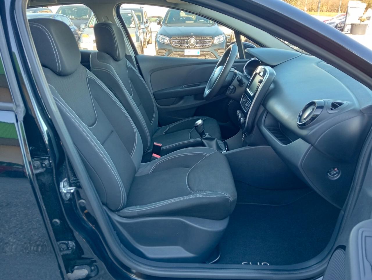 Renault Clio TCe 12V 90cv 5p. OK NEOPATENTATI