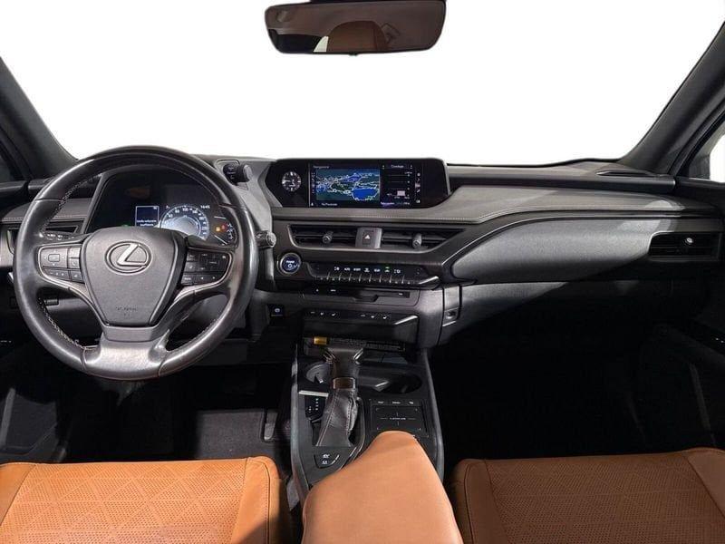 Lexus UX 250H 4WD Luxury