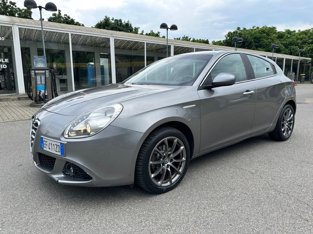 Alfa Romeo Giulietta 1.4 Turbo 120 CV -adatta a neopatentati