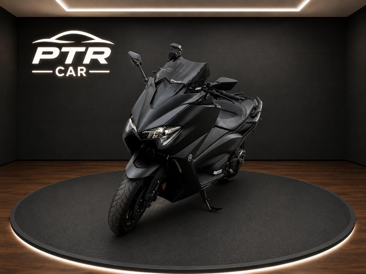 Yamaha TMAX 560
