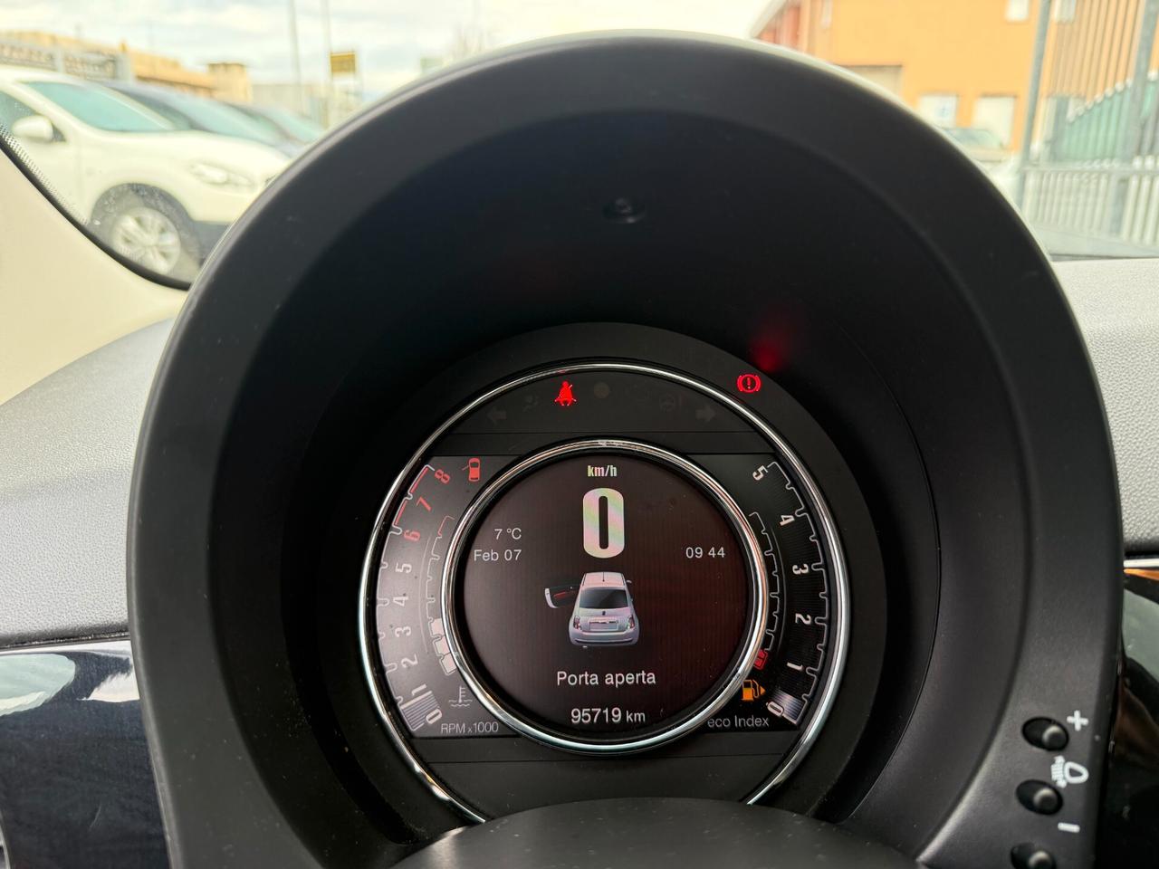 Fiat 500 1.2 Lounge CINGHIA FATTA