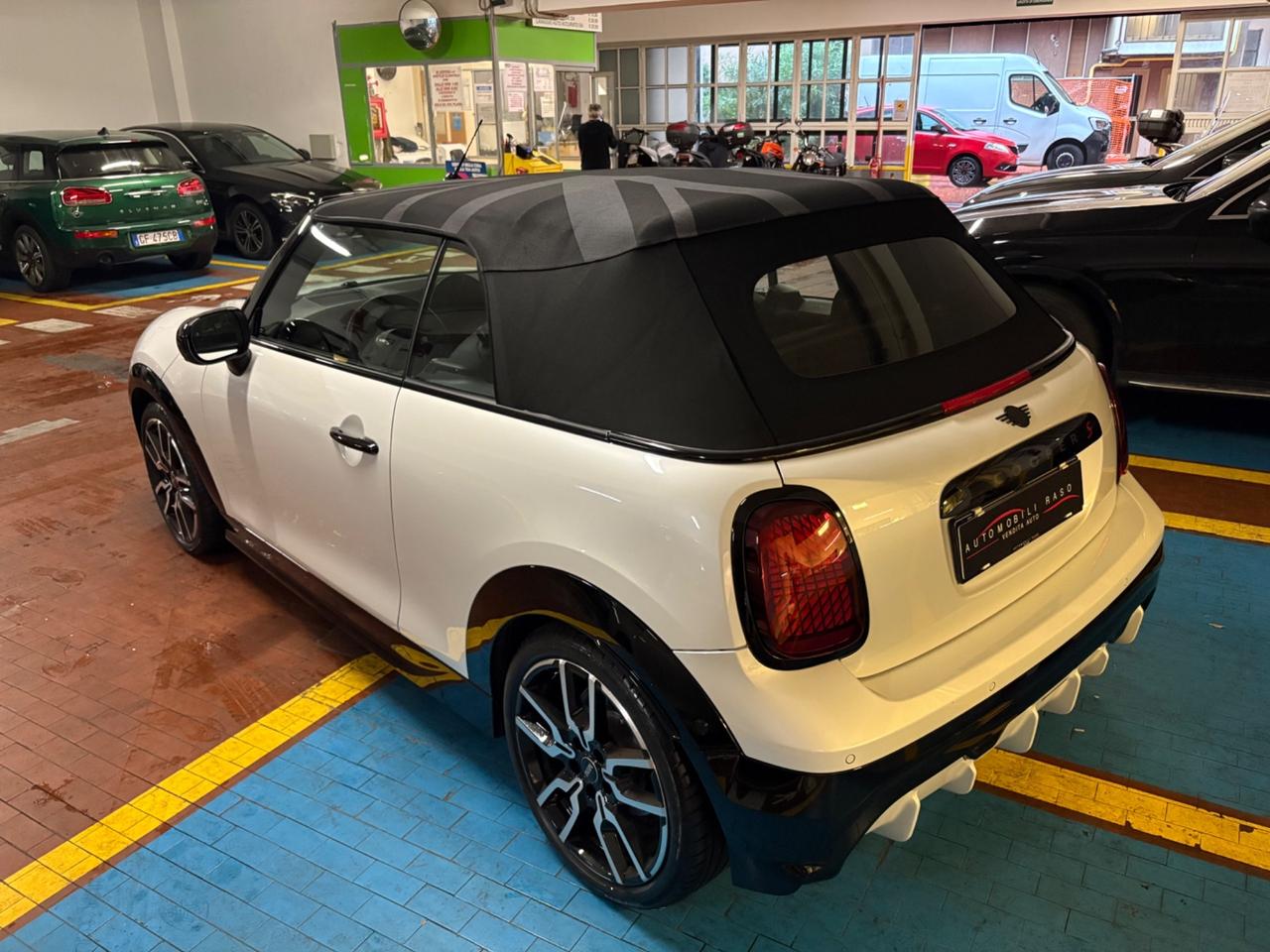 Mini 2.0 Cooper C John Works JCW Cabrio