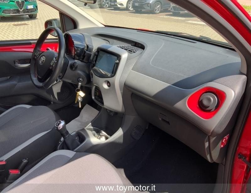 Toyota Aygo 2ª serie Connect 1.0 VVT-i 72 CV 5 porte x-play