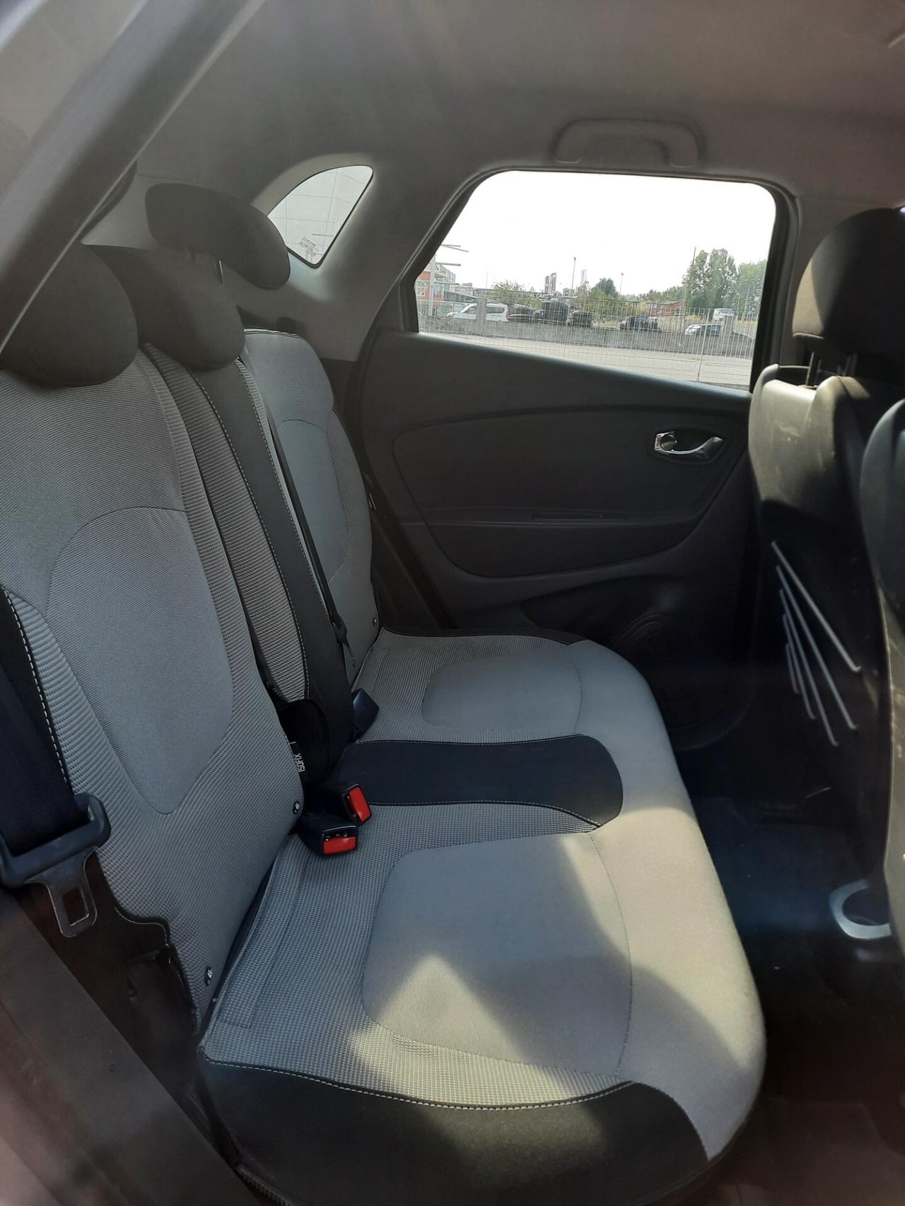 Renault Captur 1.5 dCi 8V 90 CV EDC OK NEOPATENTATI