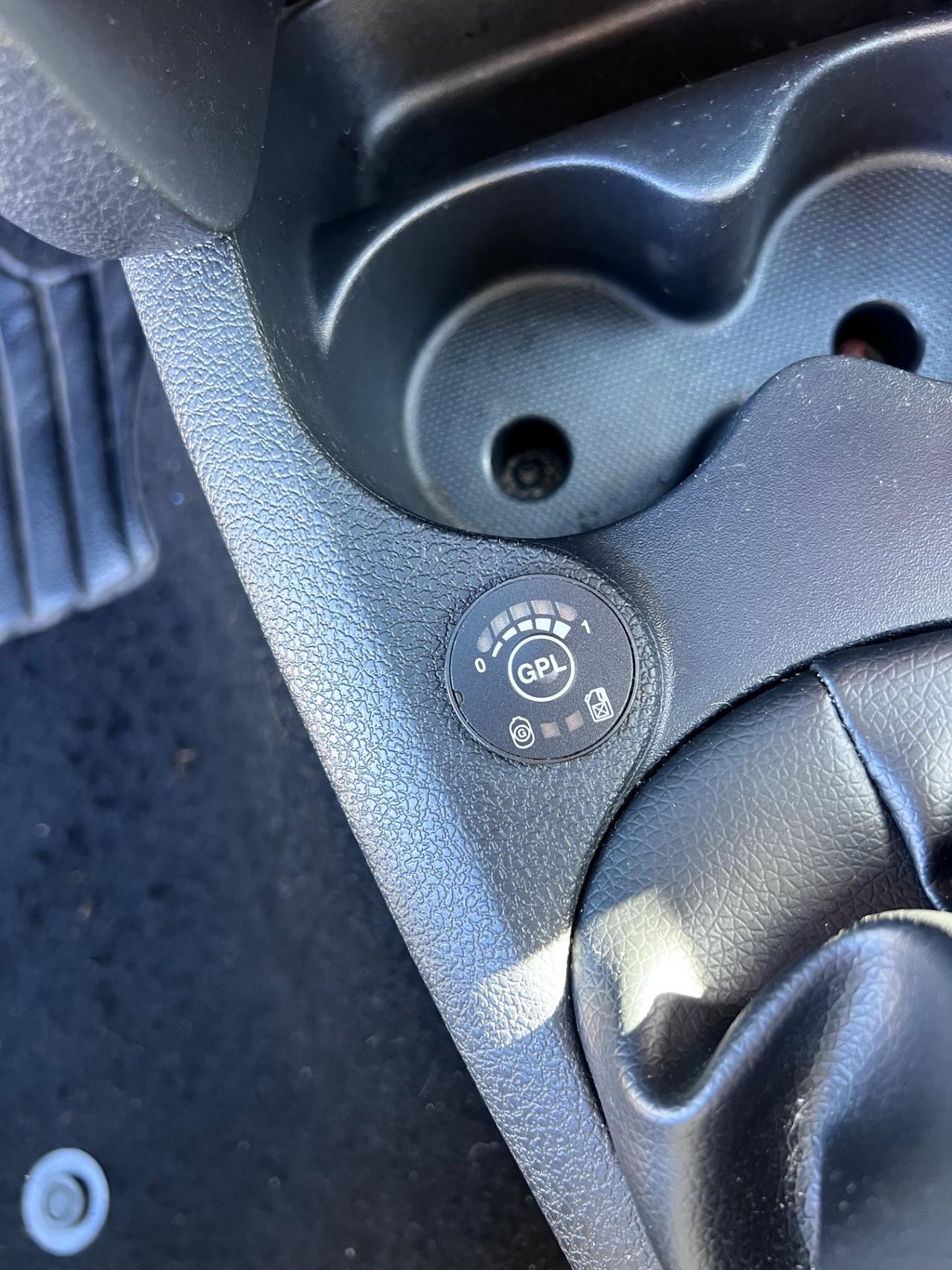 Dacia Sandero 0.9 TCe 12V TurboGPL 90CV Start&Stop Lauréate