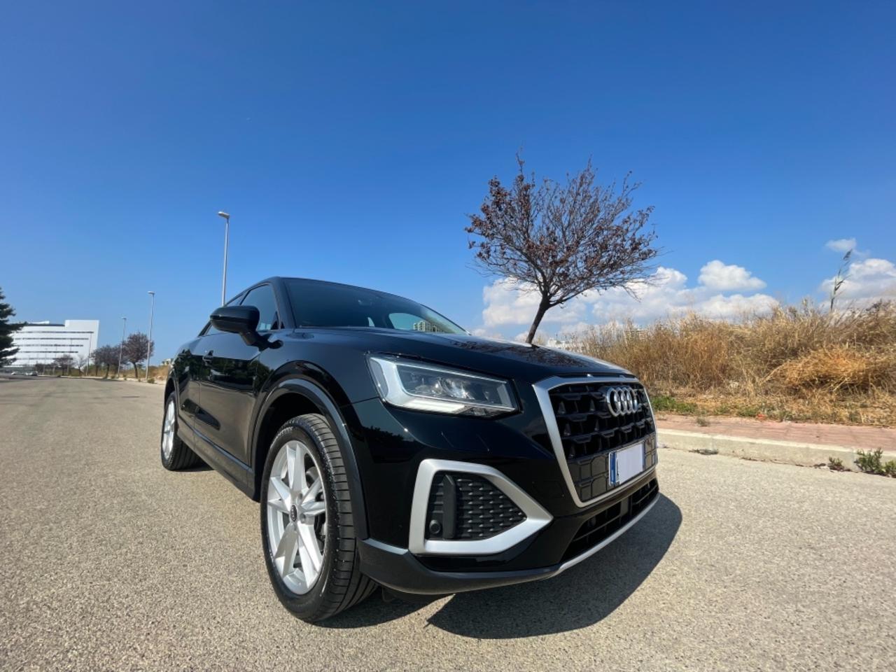 AUDI Q2 30 2.0 TDI Admired S-tronic 116 CV