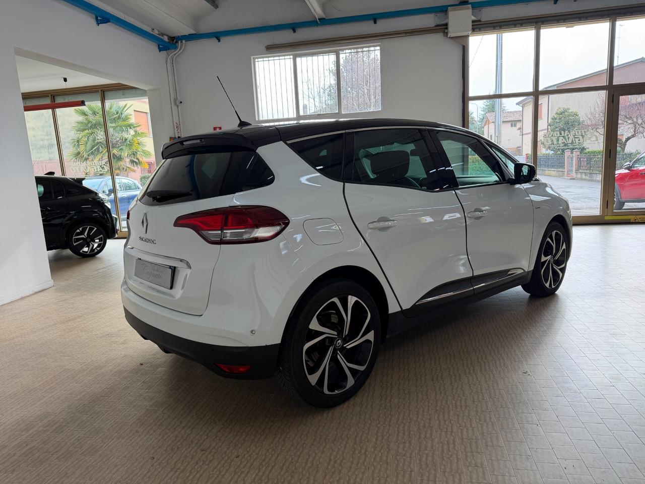 Renault Scénic dCi 160 CV EDC Energy Bose Automatic