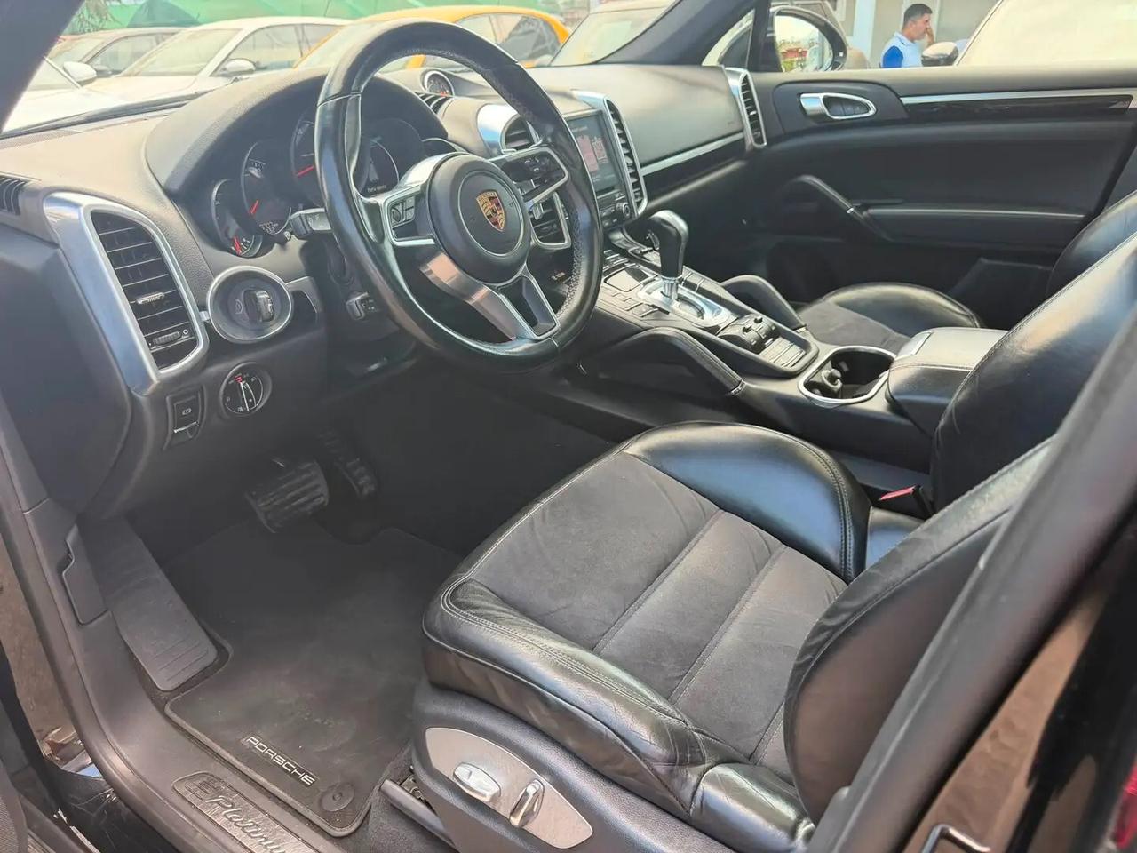 Porsche Cayenne 3.0 Diesel Platinum Edition