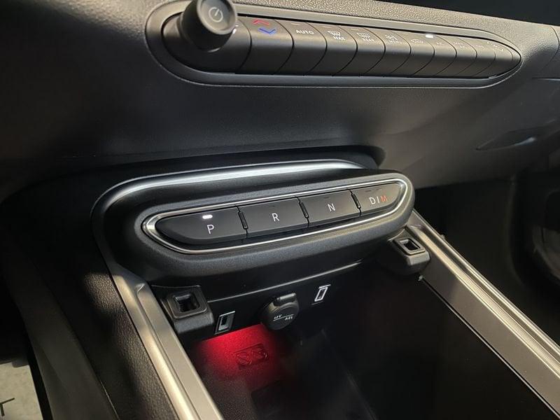 Jeep Avenger e-Hybrid 1.2 MHEV e-Hybrid Turbo Summit