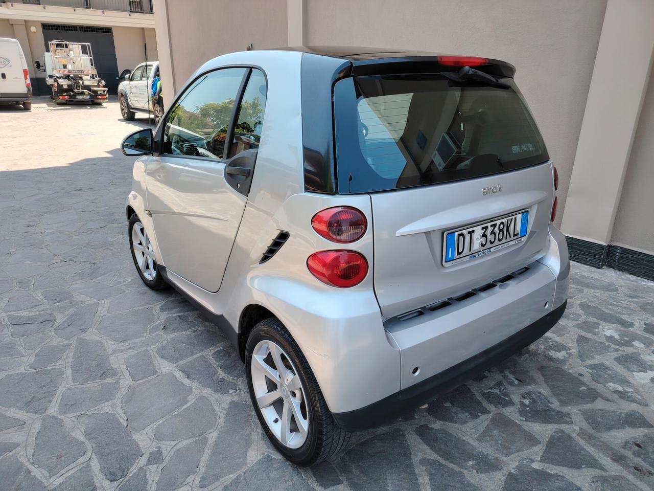 Smart ForTwo 1000 62 kW coupé passion