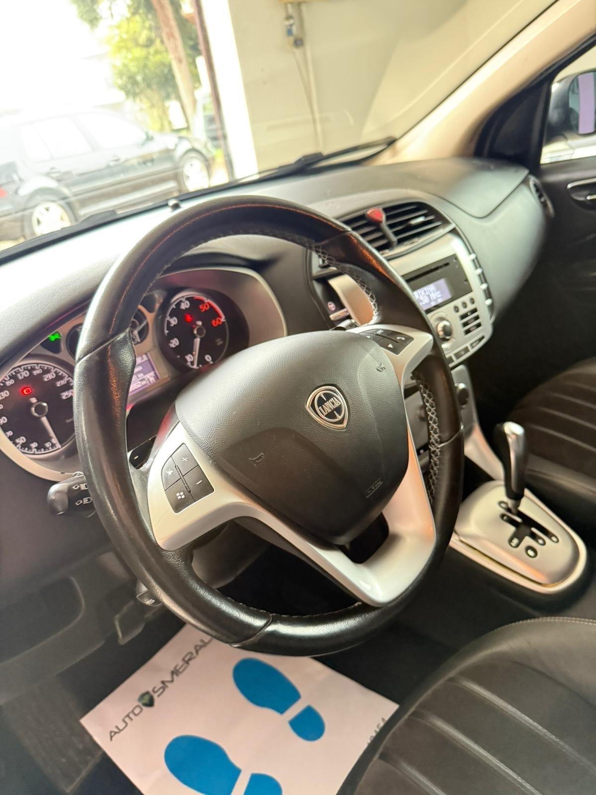 Lancia Delta 1.6 MJT DPF Argento