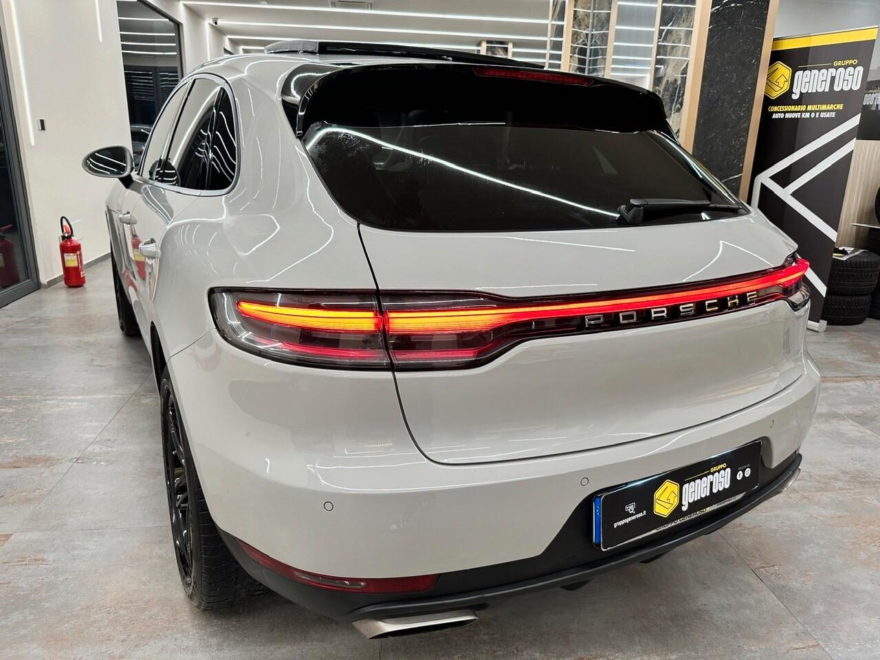 Porsche Macan 2.0 245 CV PDK Full Tetto Pano 2020