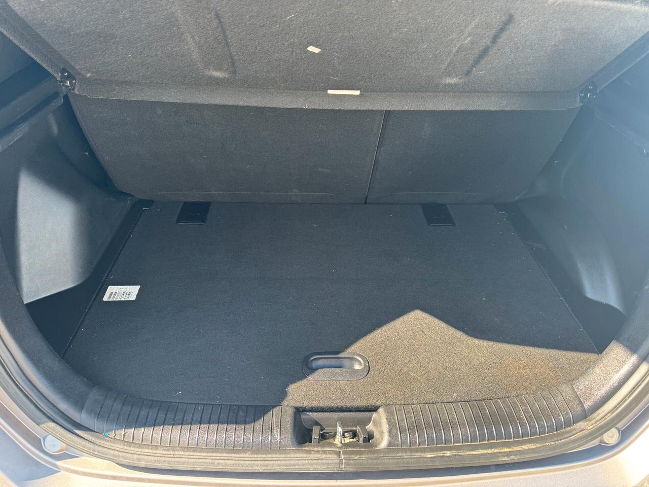 93000KM HYUNDAI IX20 1.4 BENZINA 90CV 2018