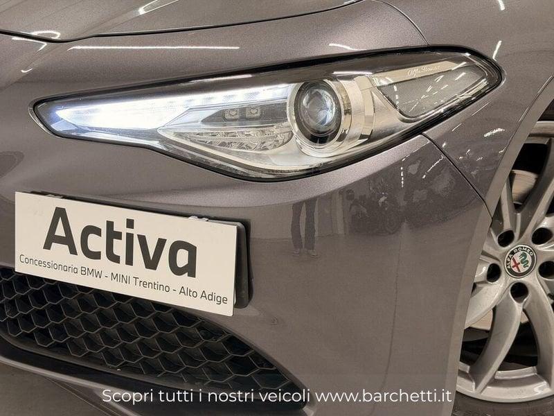 Alfa Romeo Giulia 2.2 t Super 150cv
