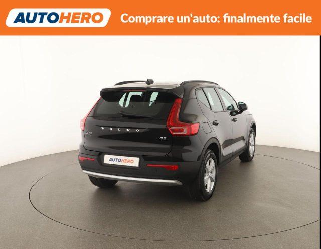 VOLVO XC40 B3 automatico Essential