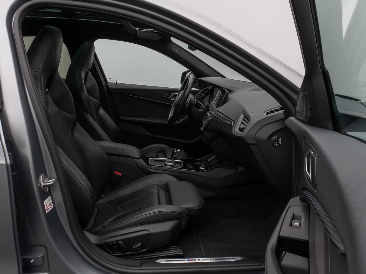 Bmw M135 M 135i xDrive SEDILI A GUSCIO PELLE TETTO PANORAMICO